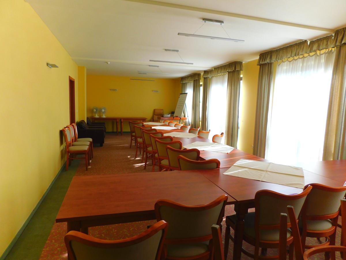 Hotel Piast Cedynia المظهر الخارجي الصورة