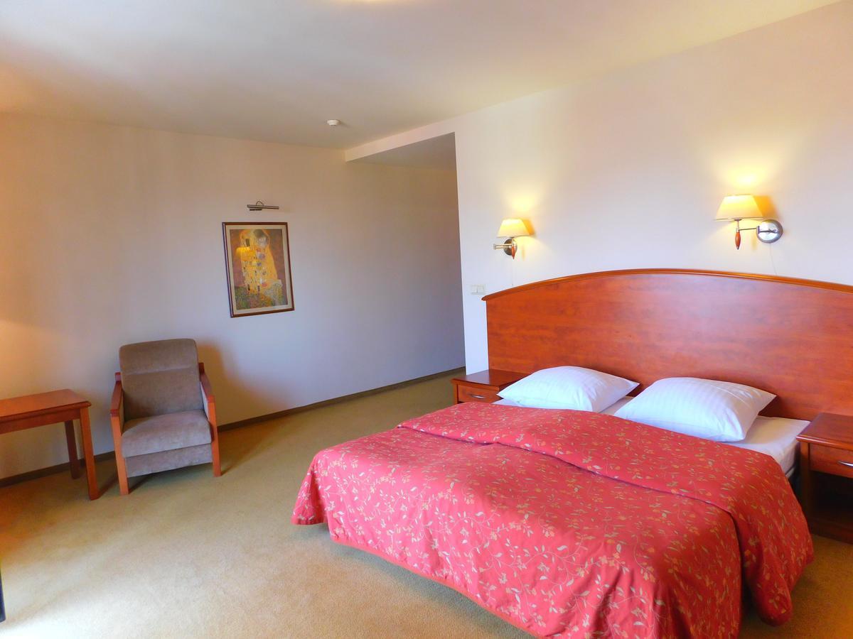 Hotel Piast Cedynia المظهر الخارجي الصورة