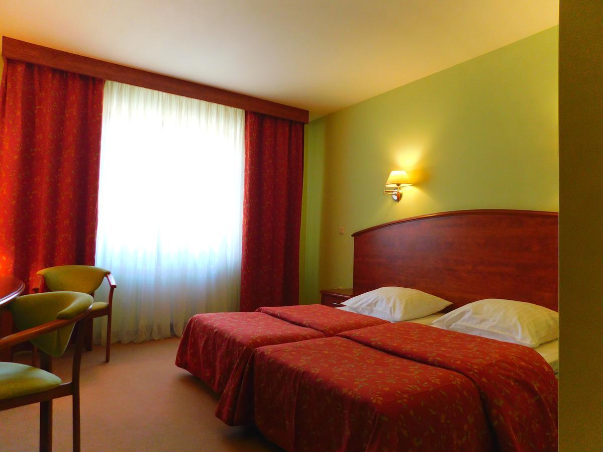 Hotel Piast Cedynia المظهر الخارجي الصورة