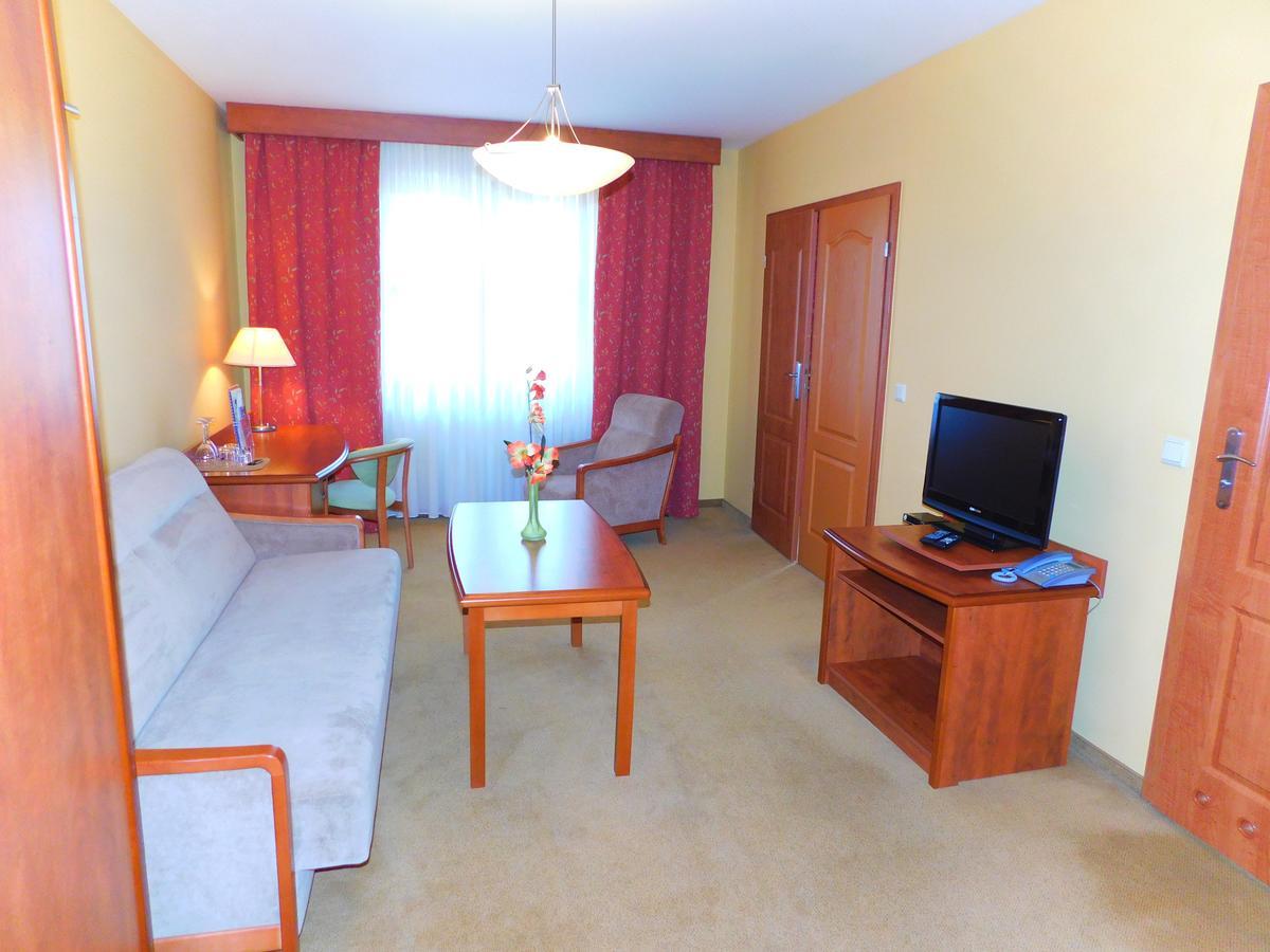 Hotel Piast Cedynia المظهر الخارجي الصورة